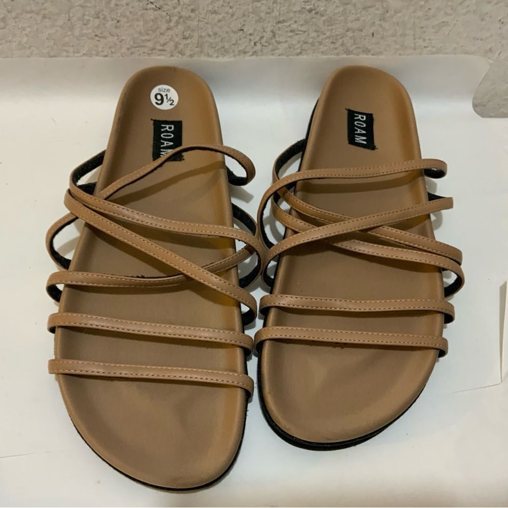 ROAM X SANDALS NUDE VEGAN LEATHER *NWOB